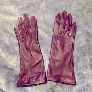 Grandoe burgundy leather gloves